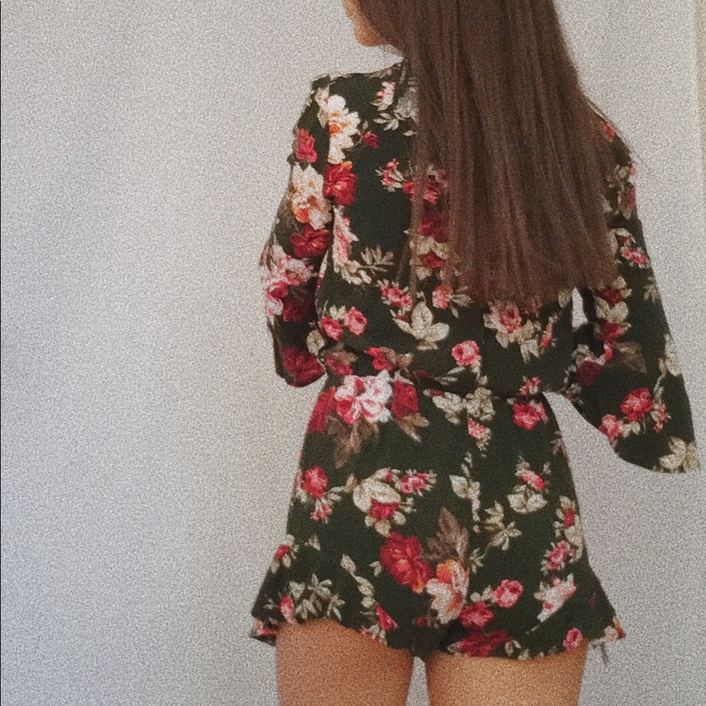 HUNTER GREEN/FLORAL ROMPER - Picture 3 of 4